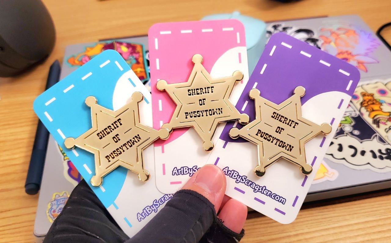 Sheriff of Pussytown 2" Gold Enamel Pin
